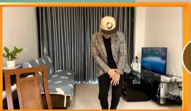 Nam nghệ sĩ dí dỏm cover lại vũ đạo khi bị "rách quần".