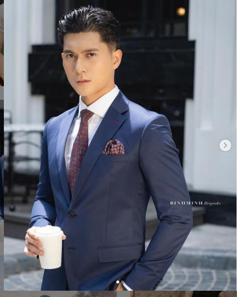 Được biết, bạn trai của Lệ Quyên là Lâm Bảo Châu sinh năm 1993. Anh là mẫu nam đang được chú ý nhiều trong giới thời trang, có mặt trong nhiều sự kiện thời trang lớn trong và ngoài nước. Sở hữu gương mặt soái ca lạnh lùng, body chuẩn, Lâm Bảo Châu là cái tên thu hút lượng lớn fan trên cộng đồng mạng.