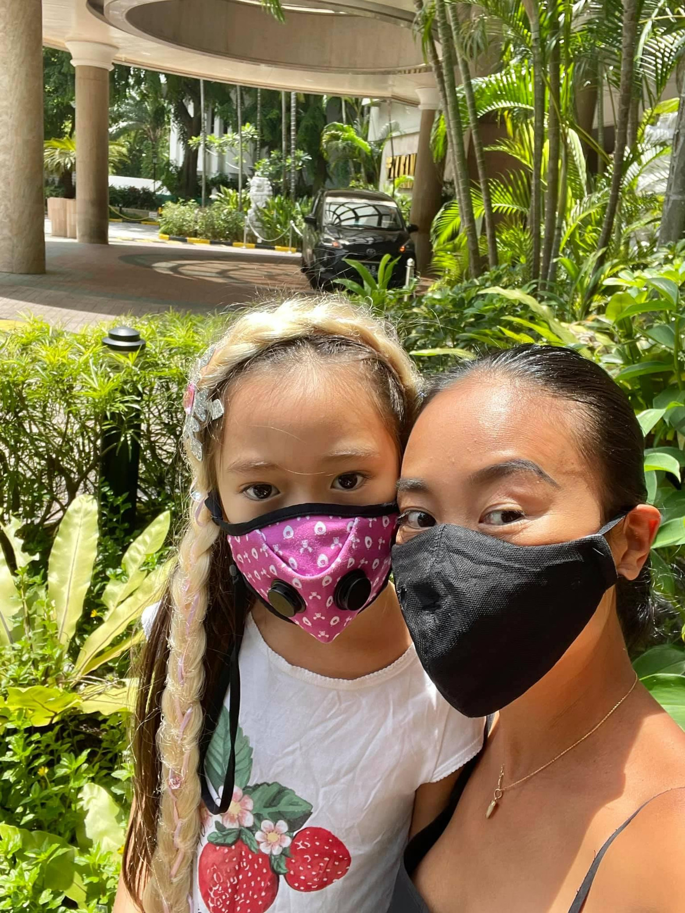 Bé Sol và mẹ Đoan Trang. Bé Sol và mẹ Đoan Trang.