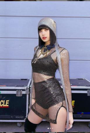 Được biết, phong cách sexy, ngầu - chất luôn là style ưa thích của nữ Idol 24 tuổi.