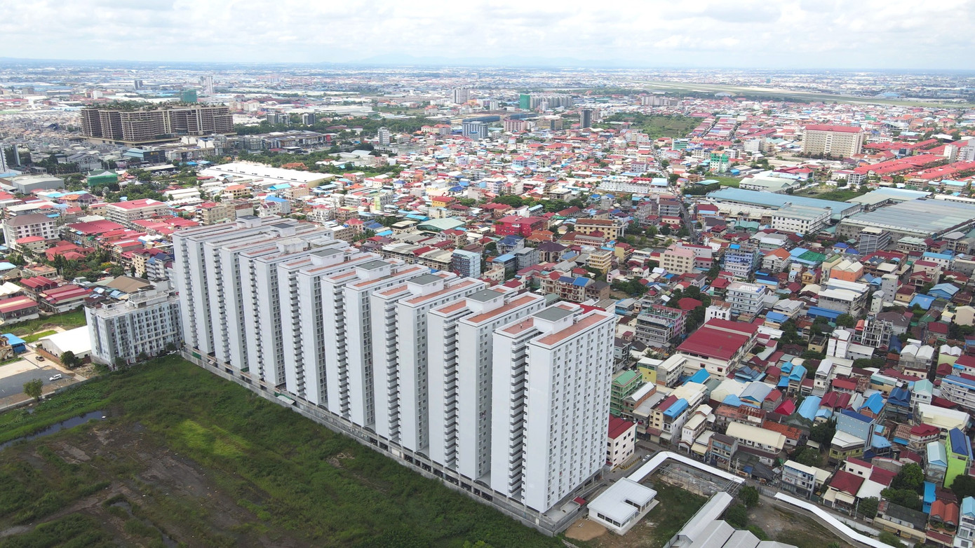 Được biết đến là dự án nhà ở giá rẻ, Arakawa Residence là nơi lý tưởng cho những người mua có ngân sách hạn hẹp đang tìm kiếm quyền sở hữu một ngôi nhà nằm ở quận Sen Sok, trung tâm thành phố Phnom Penh (Campuchia).