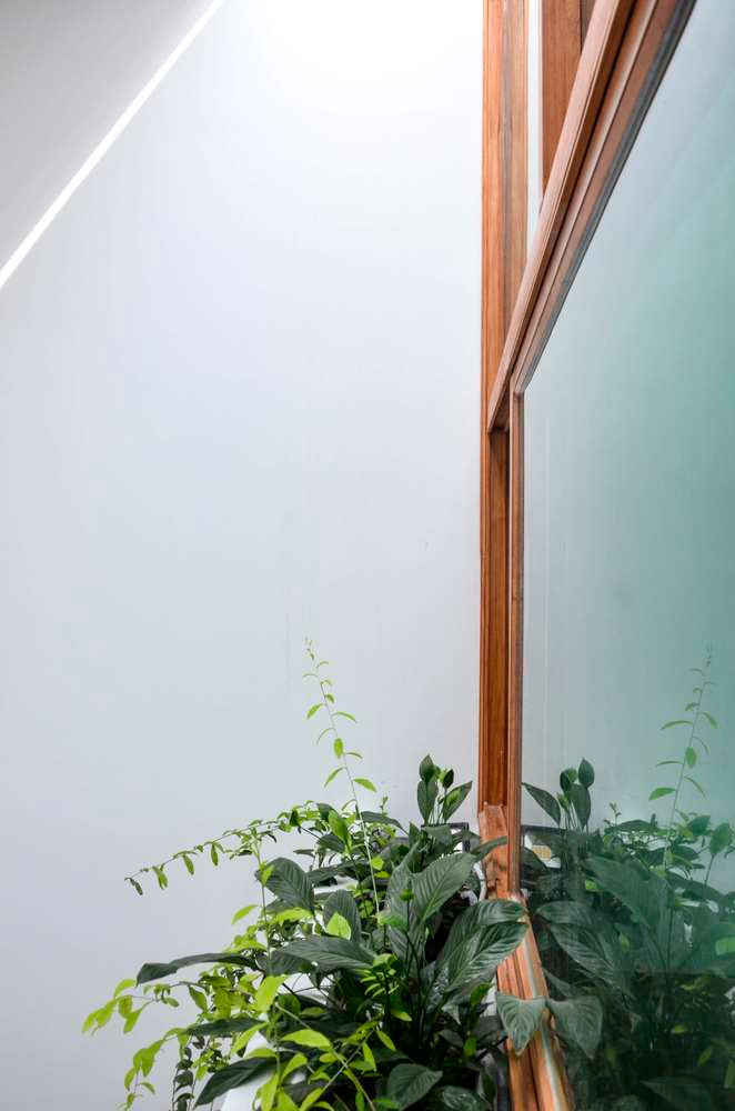 Nhờ thiết kế tinh tế mà các không gian trong nhà luôn ngập tràn ánh sáng tự nhiên. Nhờ thiết kế tinh tế mà các không gian trong nhà luôn ngập tràn ánh sáng tự nhiên.