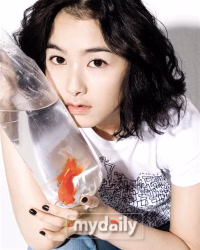 Nhóm U-Kiss Kang Hye Jung và Park Shi Yeon Bae Doo Na và Lee Si Young
