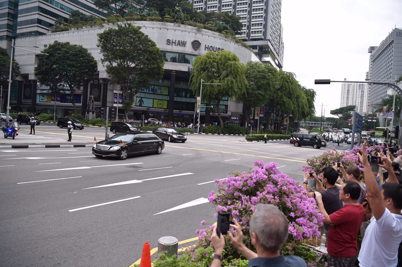 Ông Kim Jong-un: 'Thế giới ngỡ khoảnh khắc này như bộ phim viễn tưởng' ảnh 33