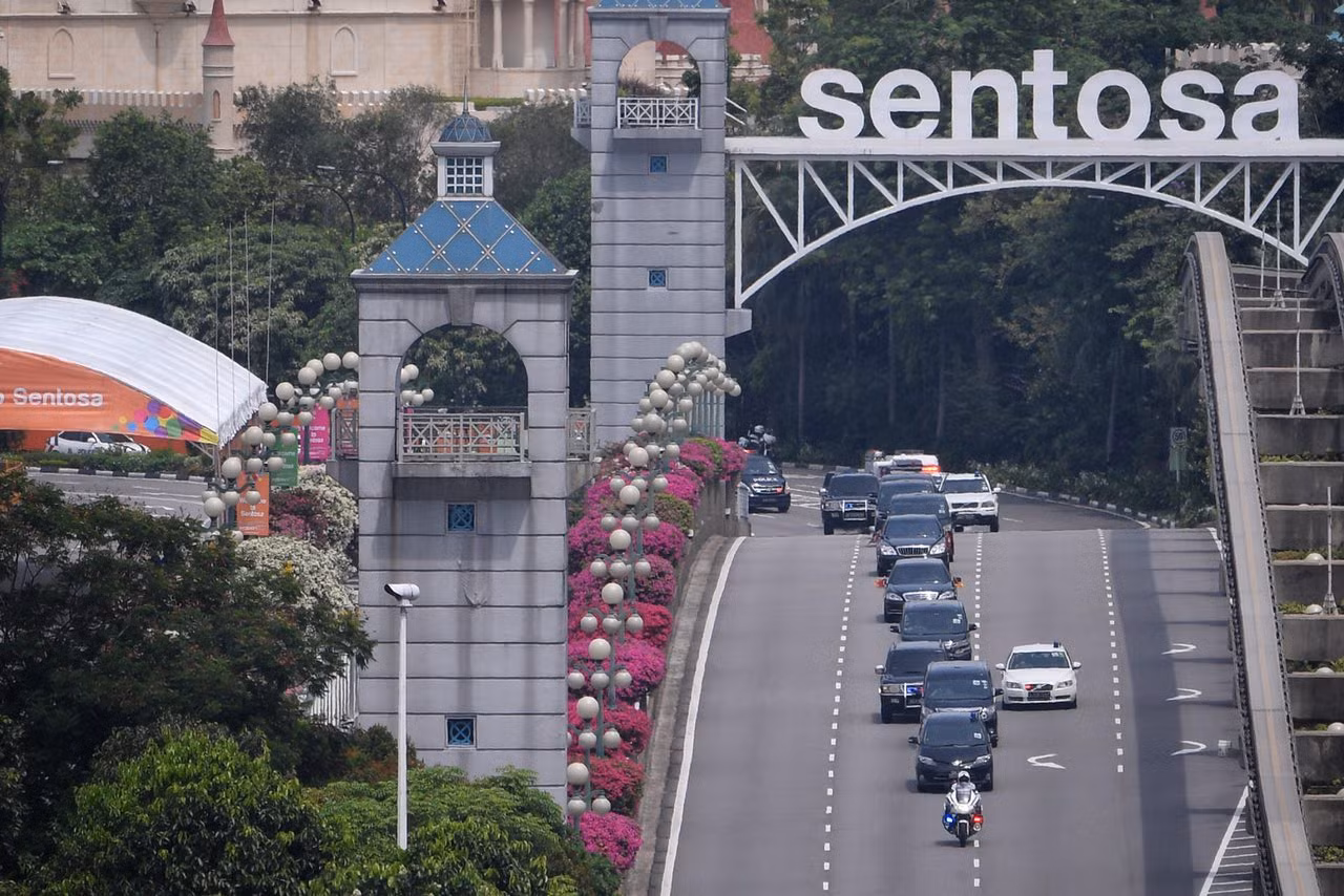 Ông Kim Jong-un: 'Thế giới ngỡ khoảnh khắc này như bộ phim viễn tưởng' ảnh 3