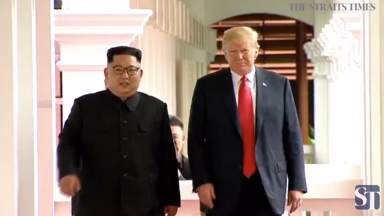 Ông Kim Jong-un: 'Thế giới ngỡ khoảnh khắc này như bộ phim viễn tưởng' ảnh 26