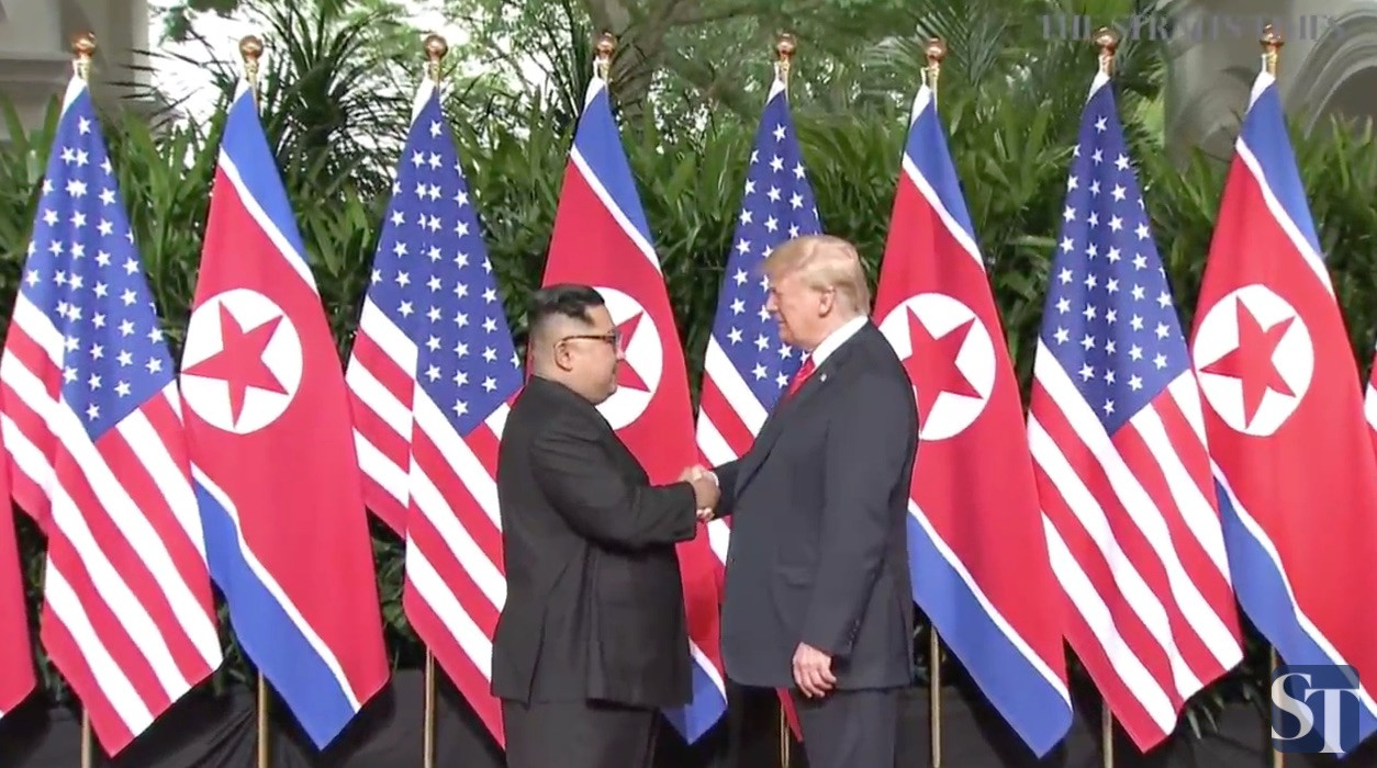 Ông Kim Jong-un: 'Thế giới ngỡ khoảnh khắc này như bộ phim viễn tưởng' ảnh 27