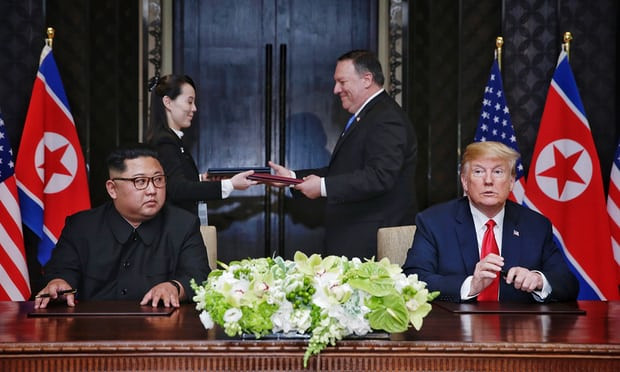 Ông Kim Jong-un: 'Thế giới ngỡ khoảnh khắc này như bộ phim viễn tưởng' ảnh 1