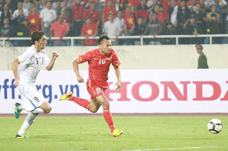 Tuyển Việt Nam gục ngã trước các vị khách
