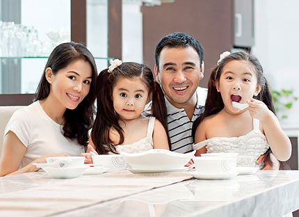 Showbiz 22/5: Maya nói về cảnh nóng sau khi ‘Vợ Ba’ dừng chiếu ảnh 1