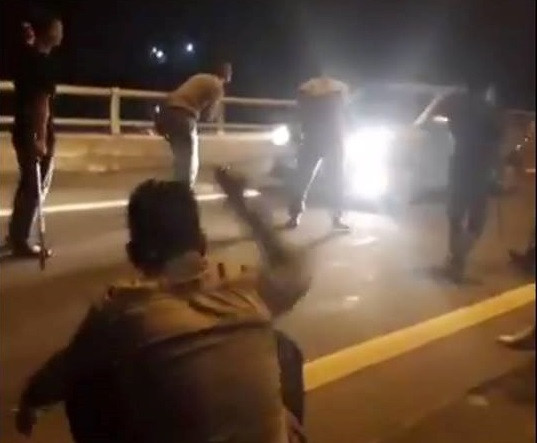 Bắt giữ nhóm đối tượng vác dao chặn xe 'xin đểu' trên cao tốc ảnh 1