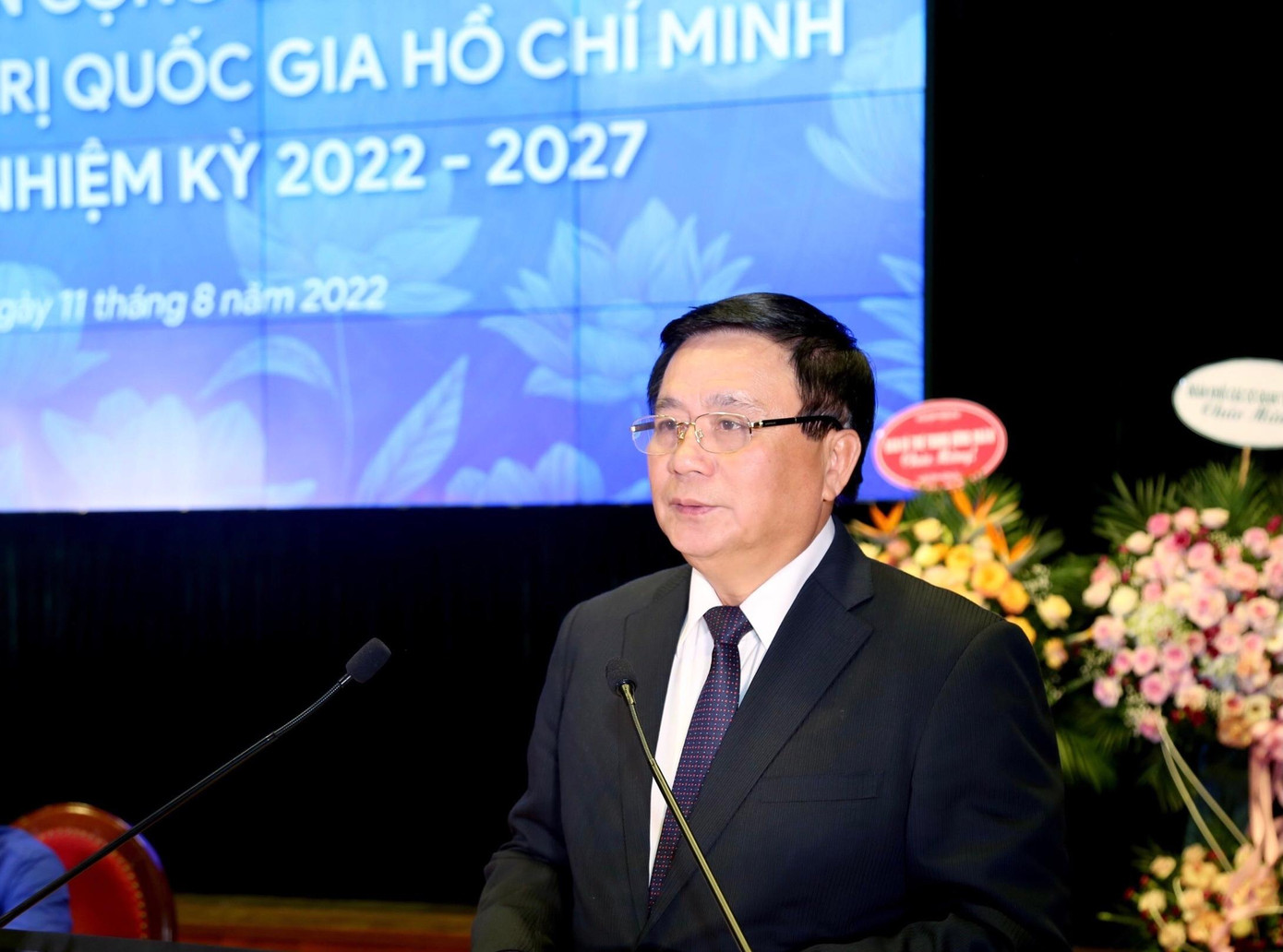 Ông Nguyễn Xuân Thắng, Ủy viên Bộ Chính trị, Giám đốc Học viện Chính trị Quốc gia Hồ Chí Minh, Chủ tịch Hội đồng Lý luận T.Ư phát biểu chỉ đạo tại Đại hội Ông Nguyễn Xuân Thắng, Ủy viên Bộ Chính trị, Giám đốc Học viện Chính trị Quốc gia Hồ Chí Minh, Chủ tịch Hội đồng Lý luận T.Ư phát biểu chỉ đạo tại Đại hội