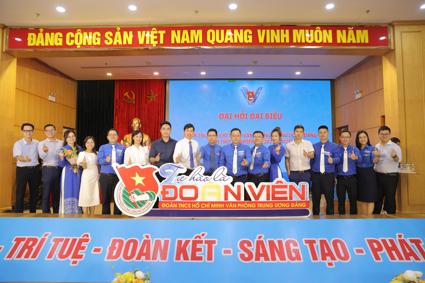 Các đại biểu tại đại hội