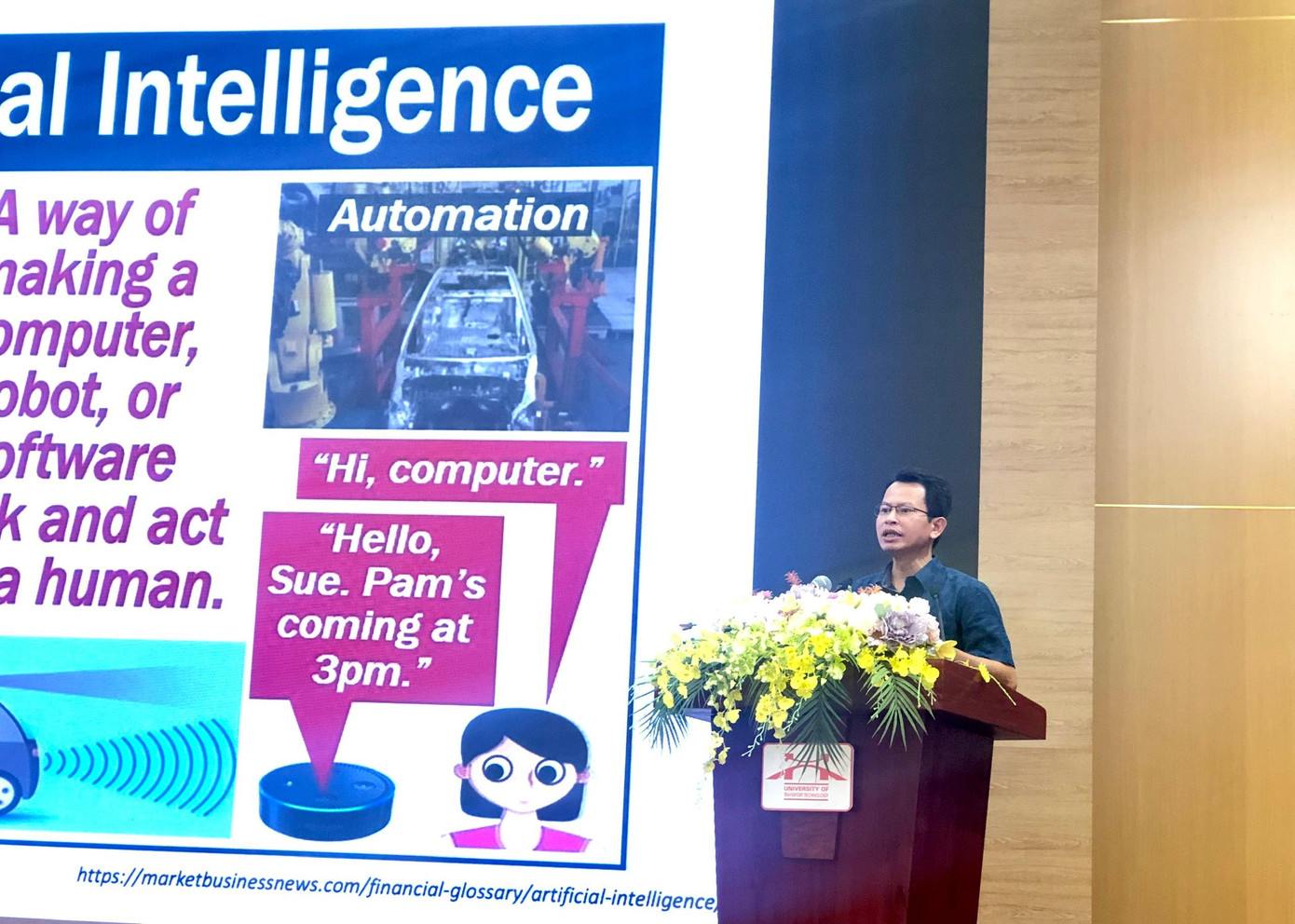 Các chuyên gia trao đổi tại hội thảo