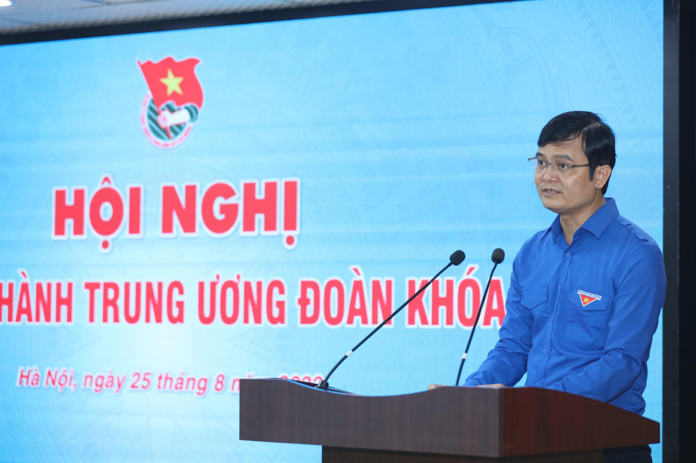 Anh Bùi Quang Huy phát biểu nhận nhiệm vụ. Ảnh: Như Ý Anh Bùi Quang Huy phát biểu nhận nhiệm vụ. Ảnh: Như Ý