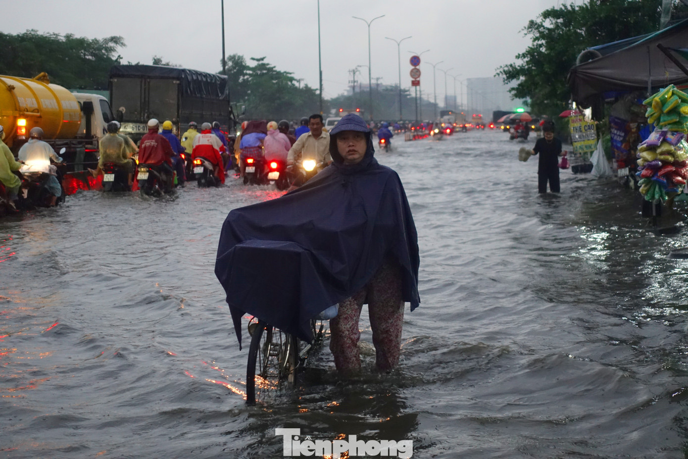 Những ngày tới, khu vực Nam bộ tiếp tục có mưa rào và dông rải rác (mưa tập trung vào thời gian chiều tối và tối).