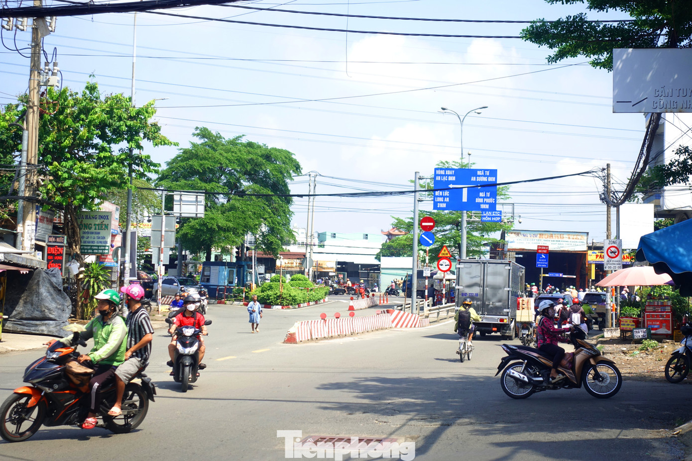 Theo kế hoạch ban đầu, cầu sẽ hoàn thành cuối năm 2018 và dự kiến hoàn vốn sau hơn 9 năm thu phí thông qua trạm BOT An Sương - An Lạc trên quốc lộ 1, cách vị trí cầu khoảng 500 m.
