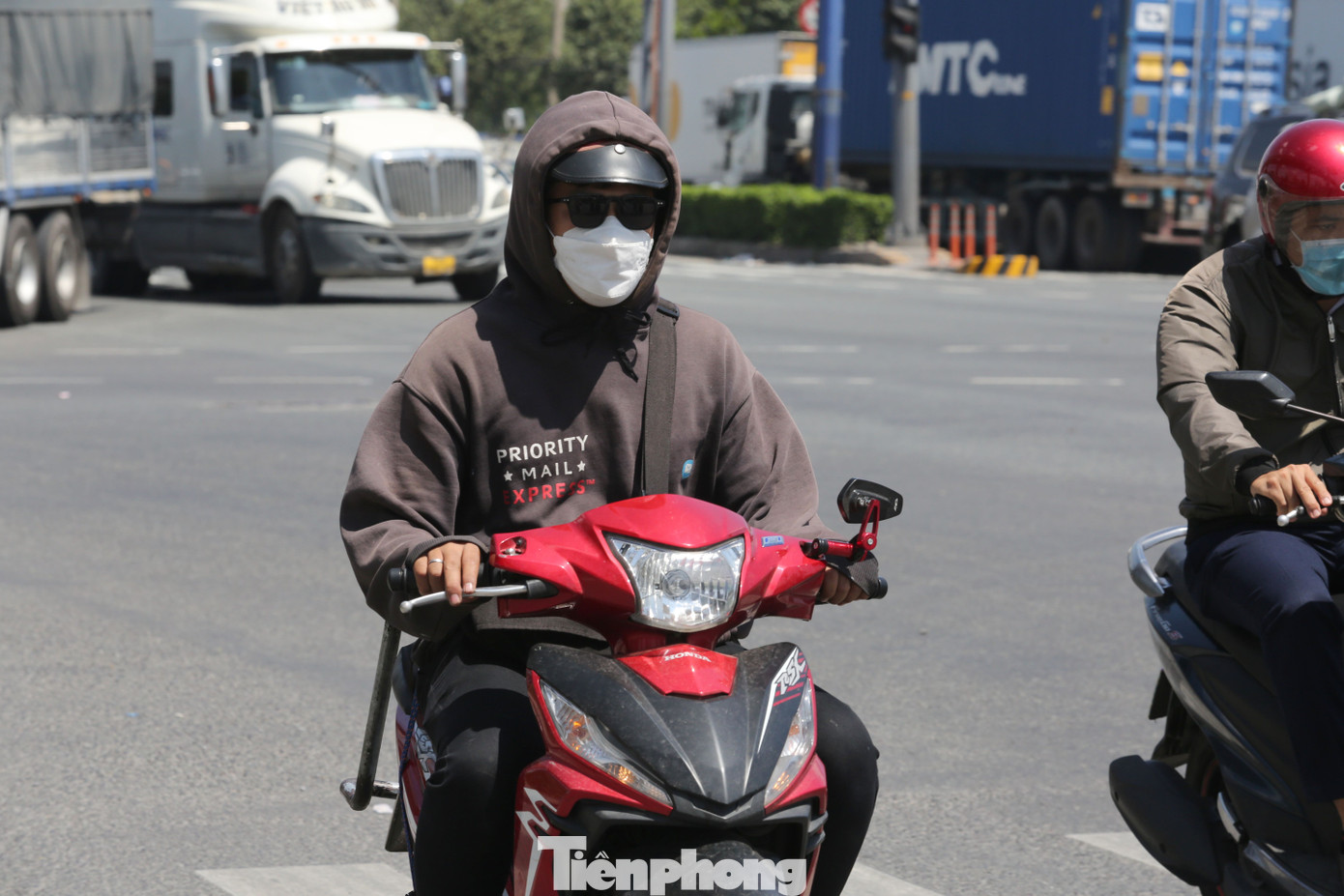 Đài Khí tượng Thủy văn Nam Bộ dự báo thời tiết TPHCM trong 10 ngày tới có nắng nhiều, không mưa, độ ẩm thấp. Đài Khí tượng Thủy văn Nam Bộ dự báo thời tiết TPHCM trong 10 ngày tới có nắng nhiều, không mưa, độ ẩm thấp.