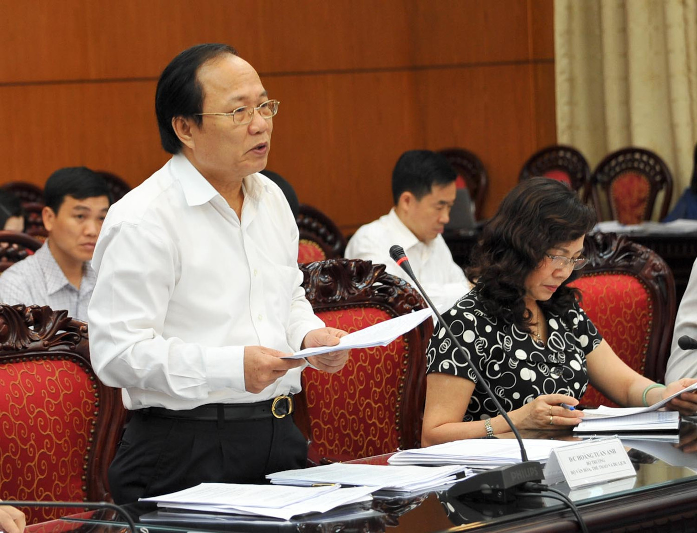 Bộ trưởng Bộ Văn hóa Thể thao và Du lịch Hoàng Tuấn Anh