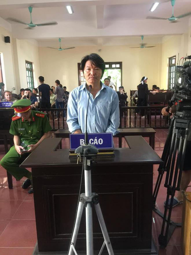 Anh từng bị nhầm là tội phạm giết người. Anh từng bị nhầm là tội phạm giết người.