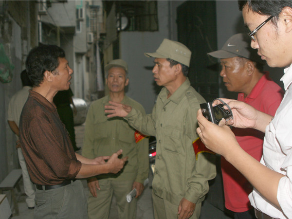 Trật tự phường không cho chủ về nhà