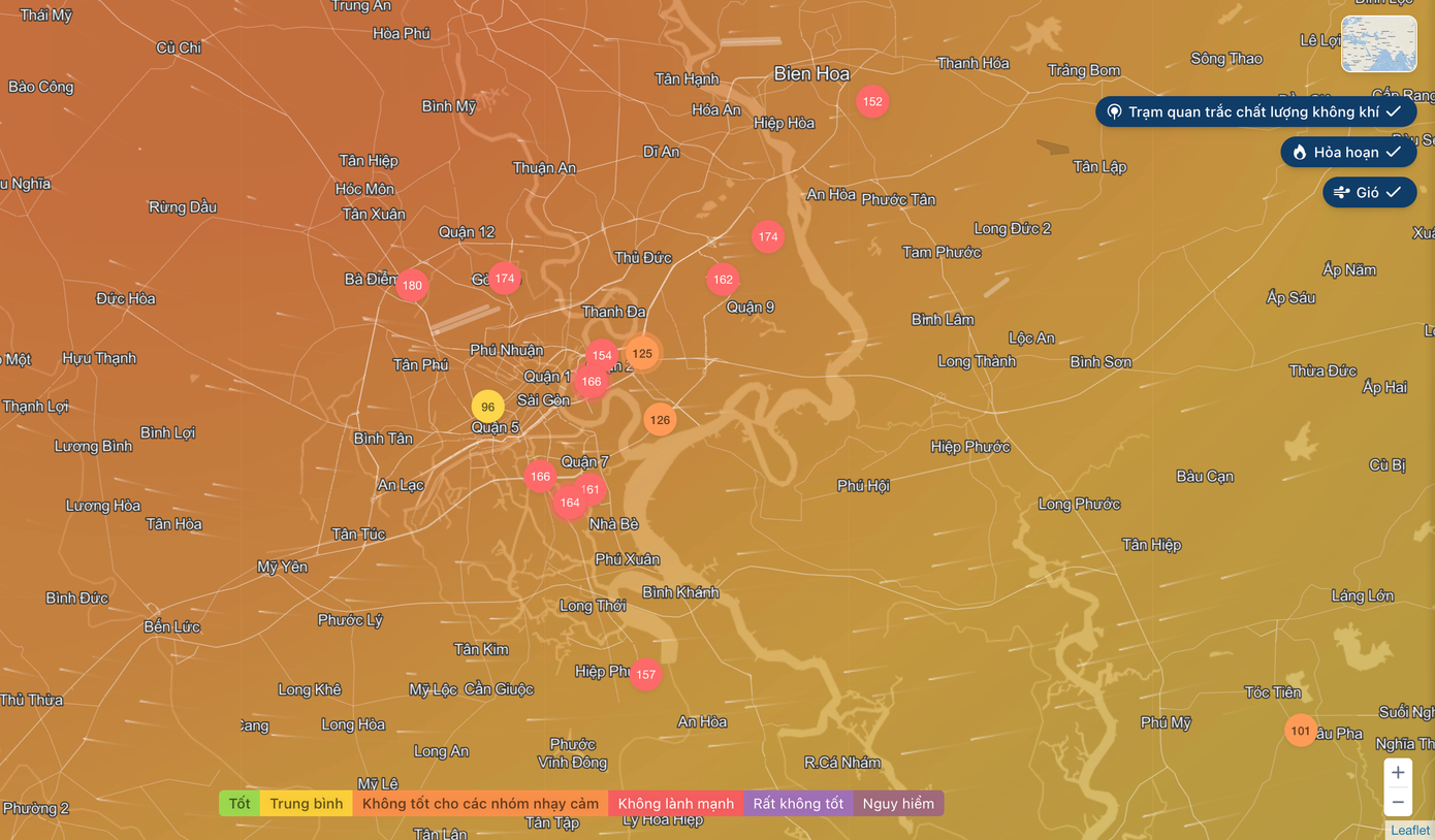 Đến trưa 5/1, nhiều khu vực tại TPHCM có điểm đo chất lượng không khí ở ngưỡng không tốt. Ảnh: Ứng dụng quan trắc không khí Air Visual