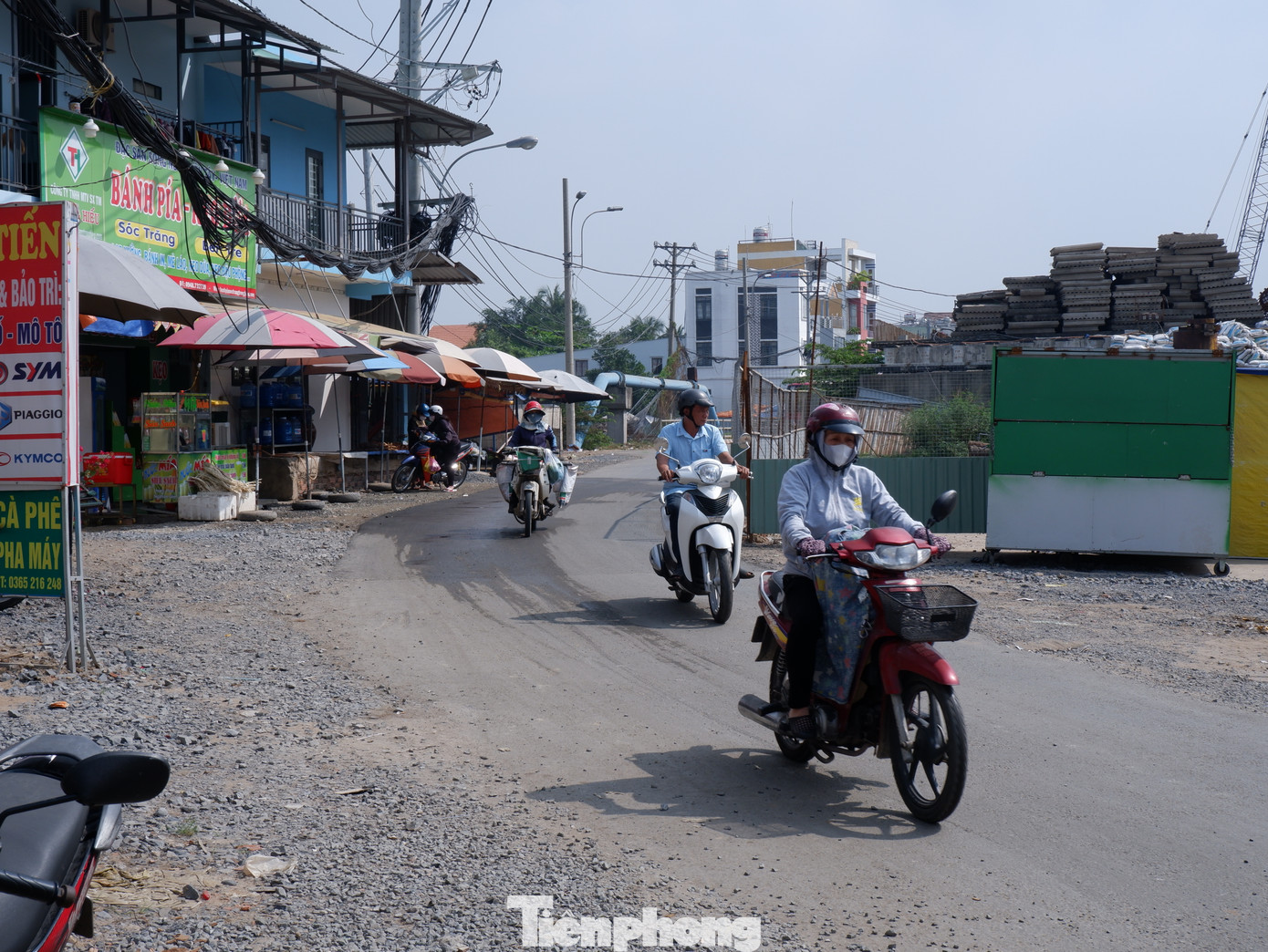 Tuy nhiên, do vướng vấn đề giải phóng mặt bằng, dự án này phải tạm dừng thi công gần 5 năm. Tuy nhiên, do vướng vấn đề giải phóng mặt bằng, dự án này phải tạm dừng thi công gần 5 năm.