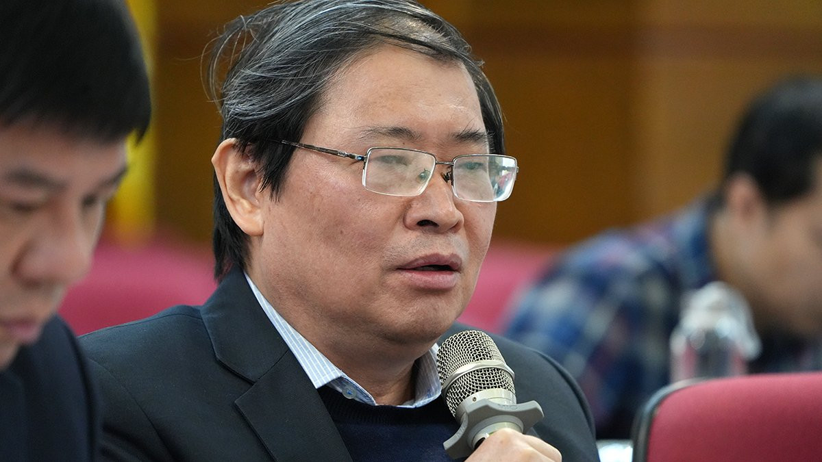 PGS Bùi Mạnh Hùng