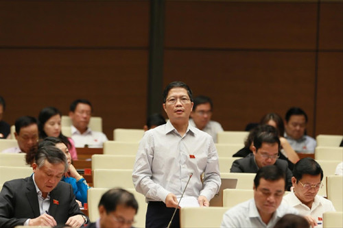 Việt Nam có thể trở thành 'vịnh tránh bão' trong cuộc chiến thương mại ảnh 2