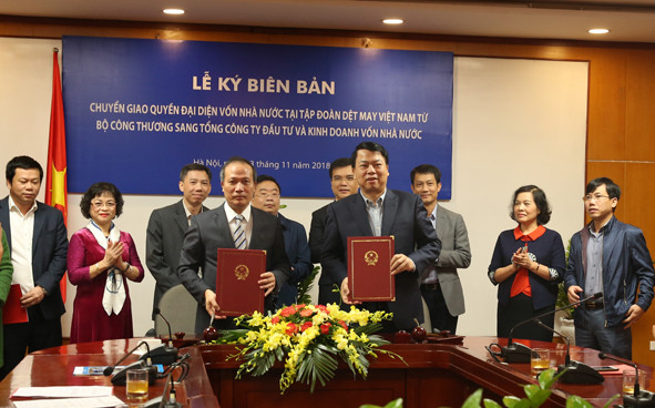 Bộ Công thương chuyển giao 'ông lớn' dệt may Vinatex cho SCIC ảnh 1