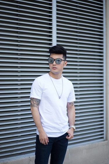 Được chồng quỳ gối tặng quà, ca nương Kiều Anh khiến fan 'phát sốt' ảnh 2