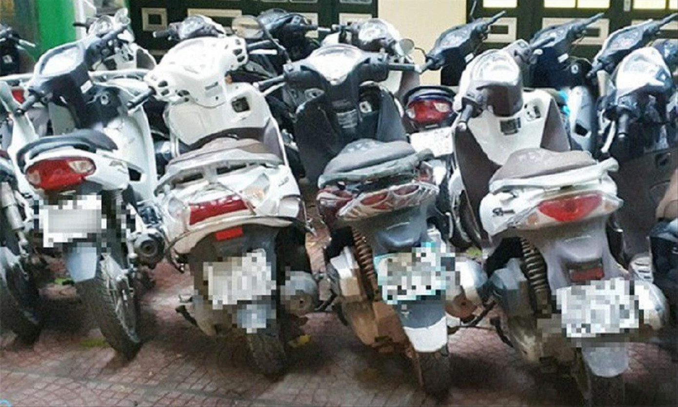 Đường dây trộm cả trăm xe máy, bán ra nước ngoài ảnh 1