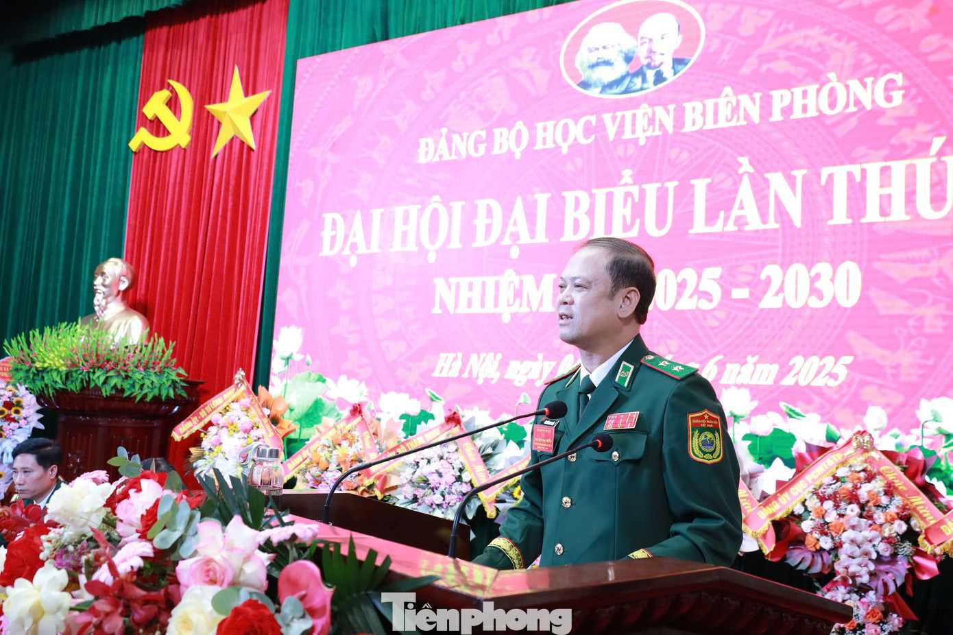 Trung tướng Nguyễn Anh Tuấn phát biểu chỉ đạo Đại hội.