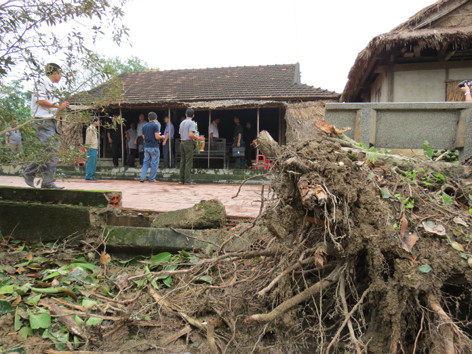 Ngôi nhà của gia đình Đại tướng xác xơ sau bão