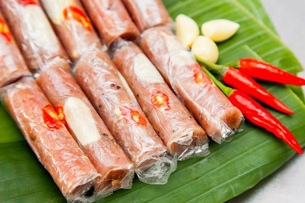 Đọc thông tin này sẽ 'tiệt' ăn nem chua, thịt lợn tái ảnh 1