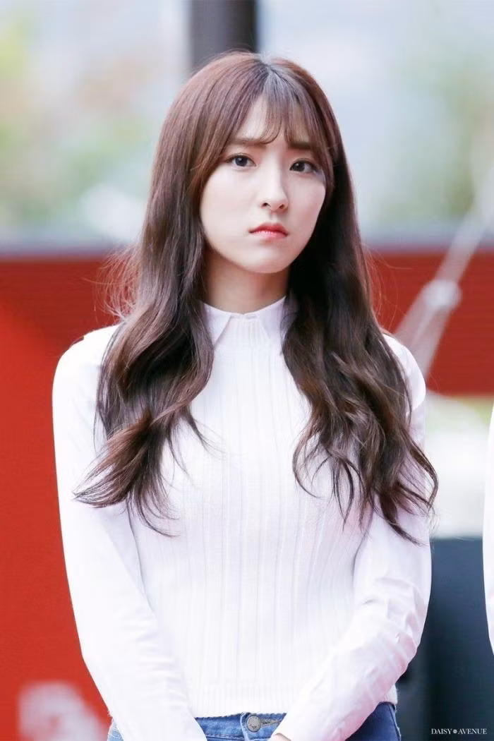 Hạng 9: Eunseo