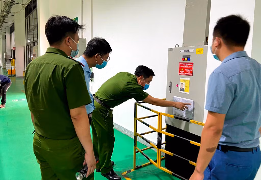 Lực lượng chức năng kiểm tra công tác phòng cháy, chữa cháy
