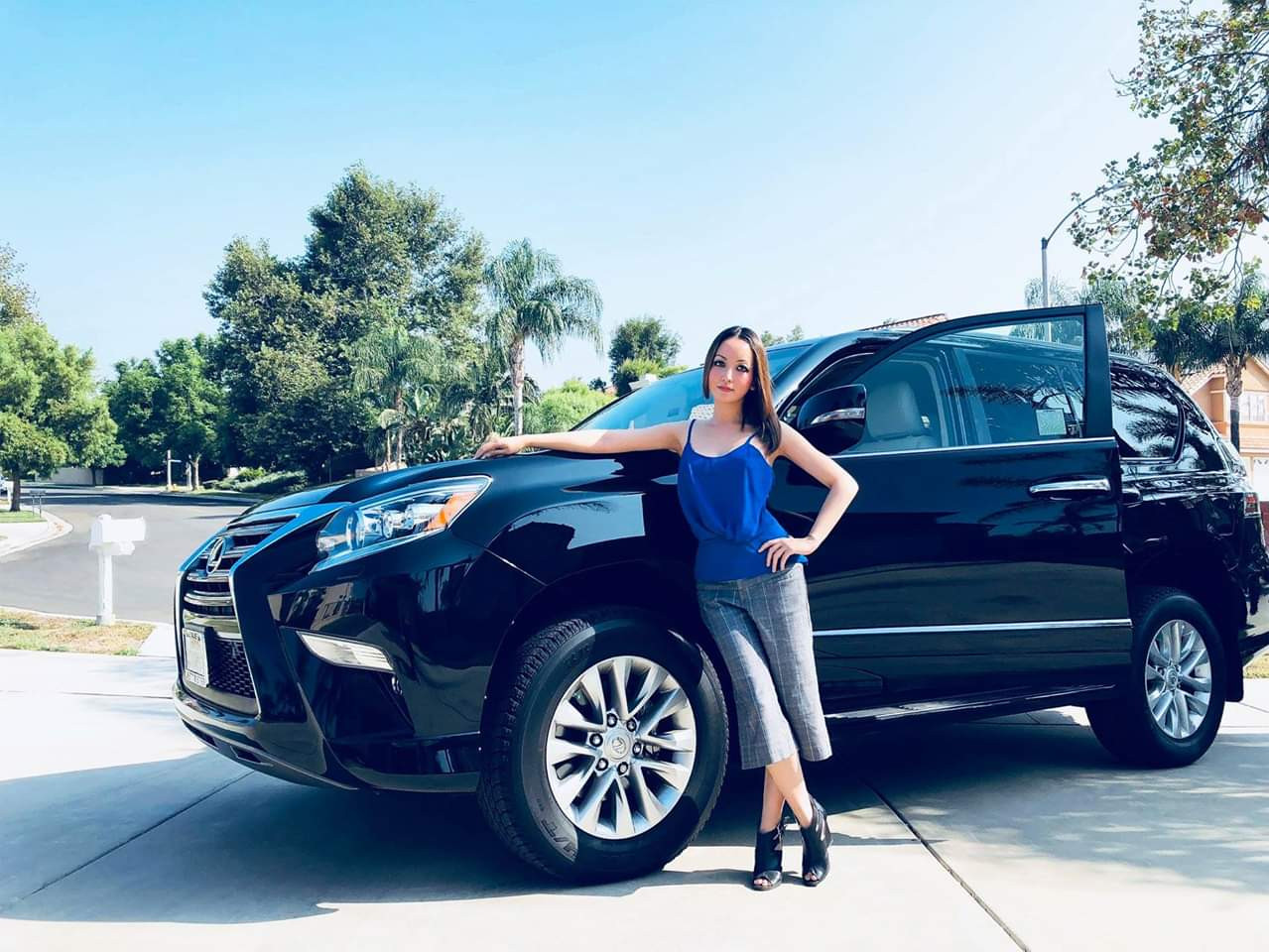 Sau cuộc tình với Thuyết buôn vua tan vỡ, Linh Nga ra sao trên đất Mỹ? ảnh 5