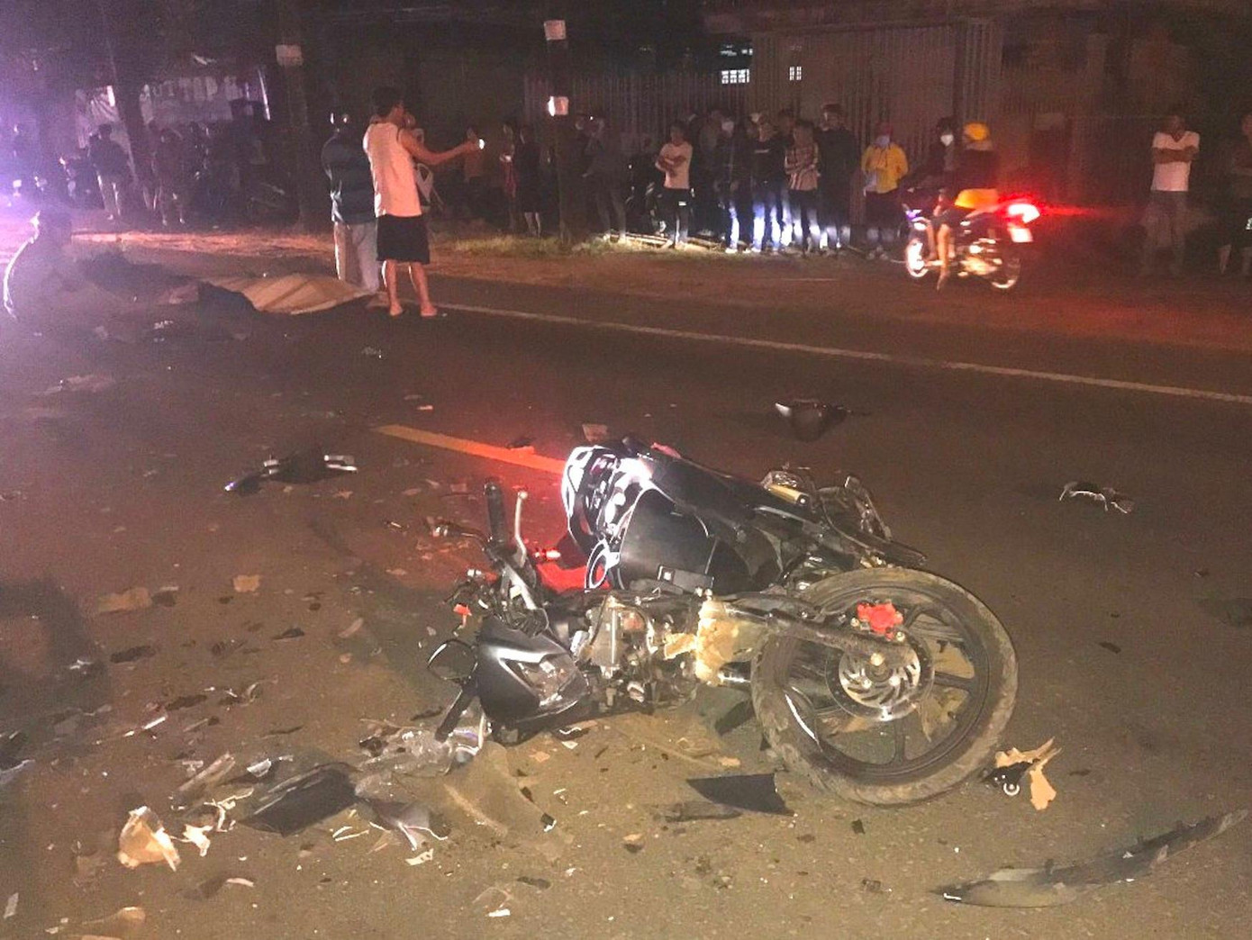 Bộ Tài chính cho rằng, mua bảo hiểm trách nhiệm dân sự bắt buộc đối với mô tô, xe máy là cần thiết và đúng quy định pháp luật (Ảnh minh hoạ). Bộ Tài chính cho rằng, mua bảo hiểm trách nhiệm dân sự bắt buộc đối với mô tô, xe máy là cần thiết và đúng quy định pháp luật (Ảnh minh hoạ).