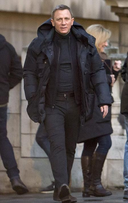 Daniel Craig thà 'rạch cổ tay' còn hơn tiếp tục đóng James Bond ảnh 4