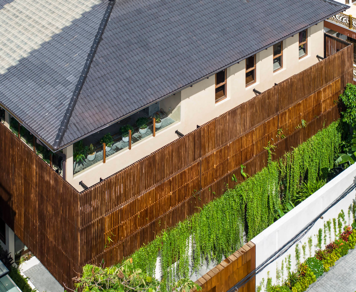 Không chỉ là một ngôi nhà, The Lodge Villa còn là nơi “trú ẩn” bình yên, đáp ứng đúng nguyện vọng được “nương tựa” thiên nhiên của gia chủ.