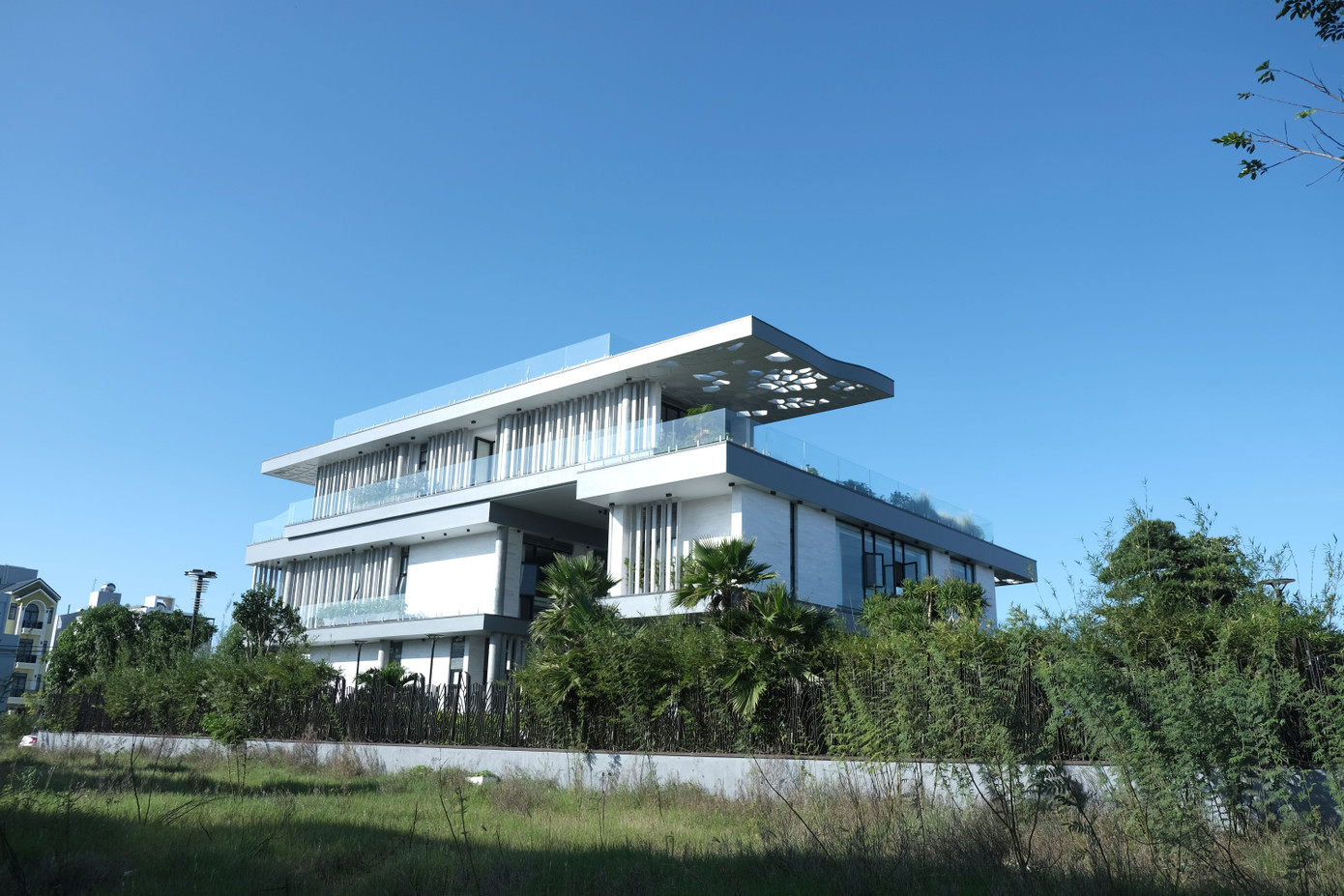 Libellule Villa nằm tại vị trí đẹp nhất khu đô thị Euro Village 2 thuộc thành phố Đà Nẵng.