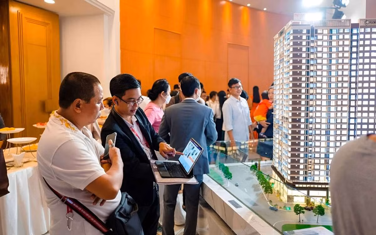 Phần lớn nguồn cung hiện tại nằm ở phân khúc căn hộ tầm trung, có giá từ 40-50 triệu đồng/m2.