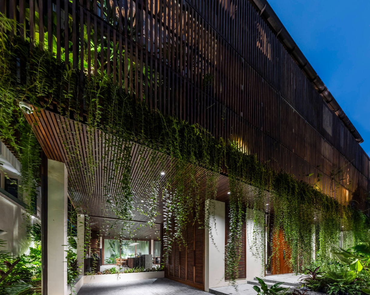 Phía sau đó là một bầu trời an yên để gia chủ tận hưởng, quên đi mọi buồn phiền.