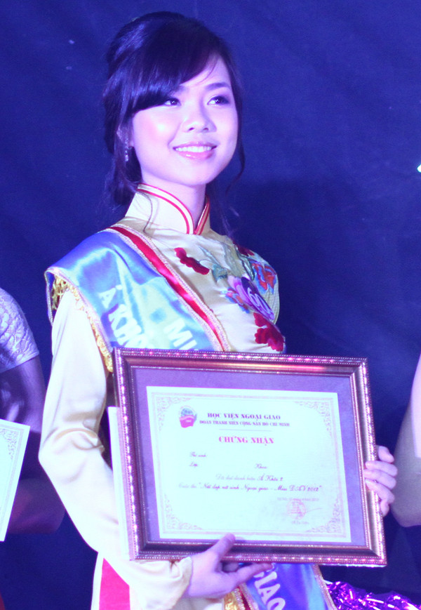 Á khôi 2 Mai Thu Hà