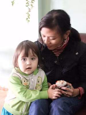 Chị Ngân và con gái