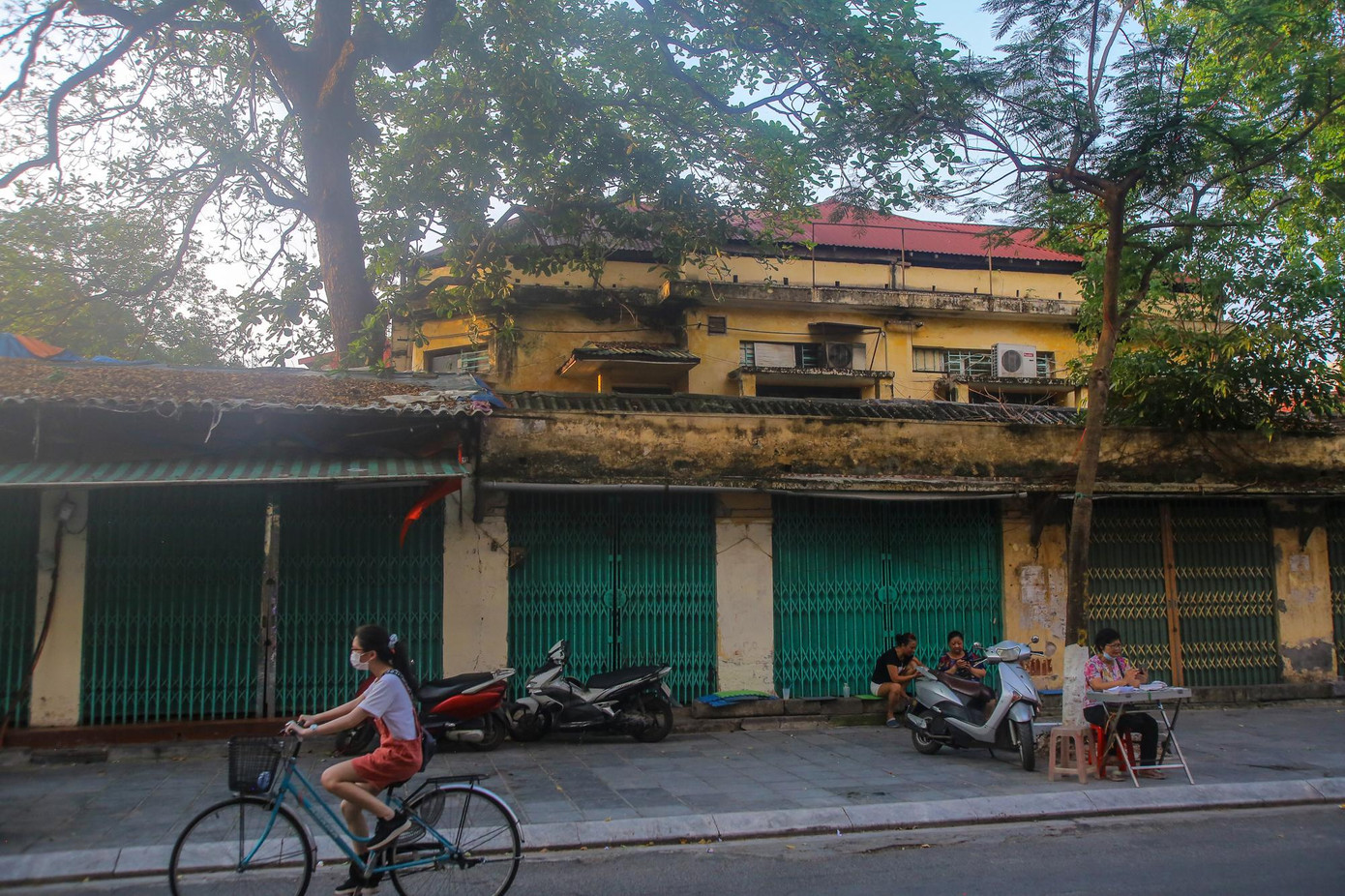Phó Thủ tướng cũng yêu cầu Bộ Văn hóa, Thể thao và Du lịch khẩn trương thực hiện quy trình, thủ tục và thu hồi số cổ phần đã bán, hoàn trả tiền cho nhà đầu tư theo kết luận thanh tra của TTCP và ý kiến chỉ đạo của Phó Thủ tướng tại các văn bản trước đó của Văn phòng Chính phủ; chủ động phối hợp với TTCP, Bộ Tư pháp và Bộ Tài chính để xử lý vướng mắc trong quá trình thực hiện.