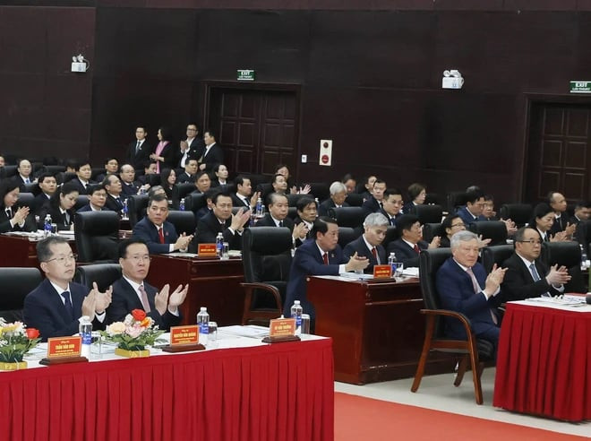 Chủ tịch nước Võ Văn Thưởng và các đại biểu dự Hội nghị triển khai nhiệm vụ năm 2024 của Tòa án Nhân dân Tối cao. (Ảnh: Thống Nhất/TTXVN)