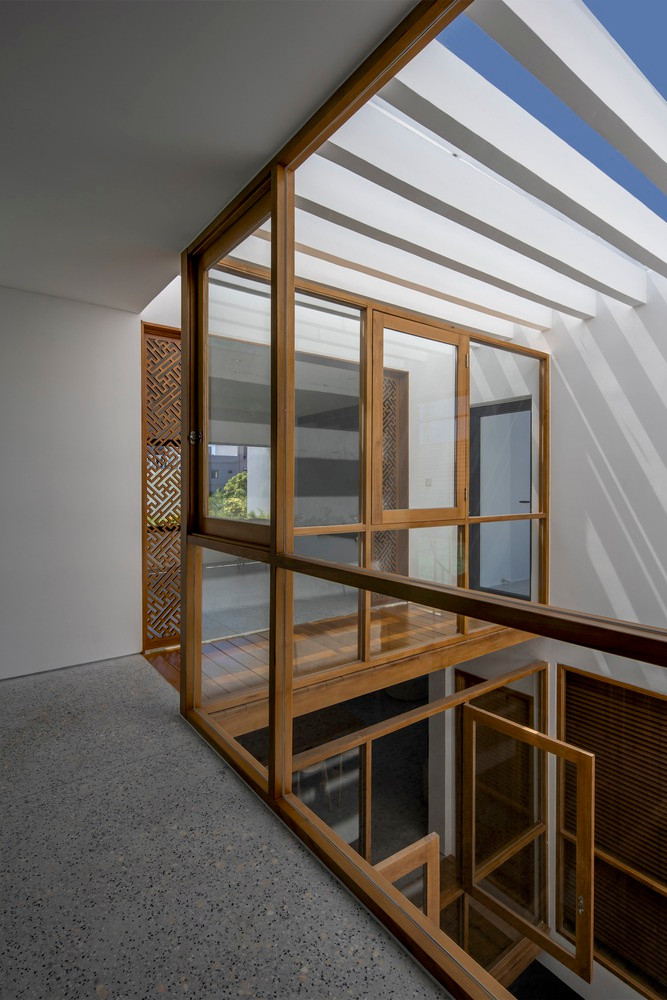 Các không gian trong nhà luôn tràn ngập ánh sáng mặt trời.