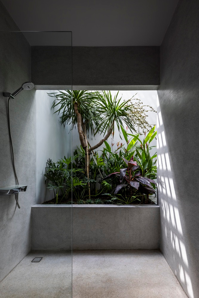 Sự thích ứng này nhằm mục đích cung cấp thông gió hiệu quả và ánh sáng tự nhiên dồi dào trong cấu trúc, tạo ra bầu không khí bên trong thoải mái và thúc đẩy cảm giác hạnh phúc.